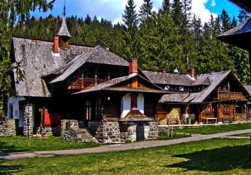 Tabăra Lăpușna, Lăpușna, Romania, Romania